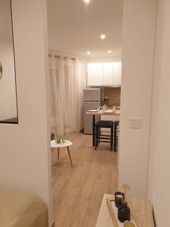 Charmant Studio Avec Coin Nuit - Vieille Ville Climatise Menton Exterior photo